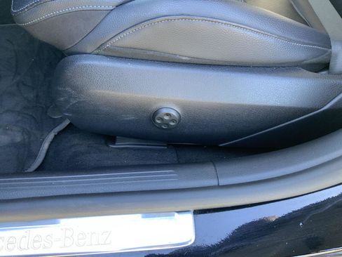 Used 2022 Mercedes-Benz C 300 4MATIC Sedan image 26