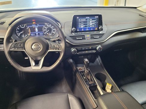 Used 2022 Nissan Altima 2.5 SR FWD image 22