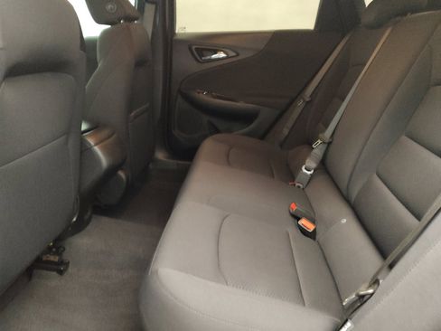 Used 2023 Chevrolet Malibu LS FWD image 18