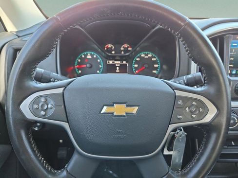 Used 2022 Chevrolet Colorado LT image 25