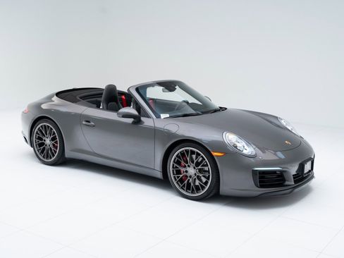 Certified 2017 Porsche 911 Carrera S image 7