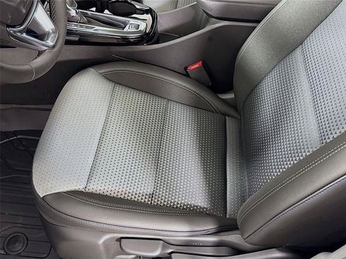 New 2026 Chevrolet Trax LT w/ Driver Confidence Package FWD image 12