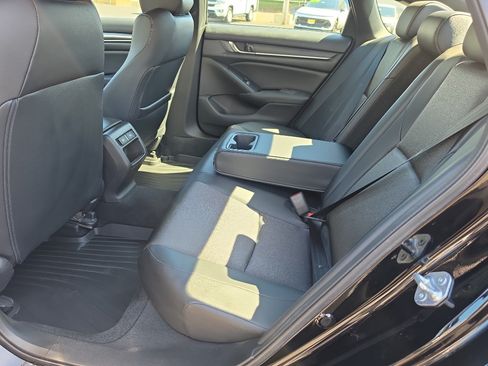 Used 2022 Honda Accord Sport image 16