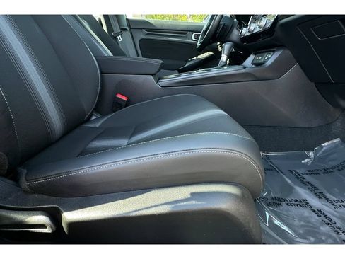 Used 2023 Honda Civic Sport image 22