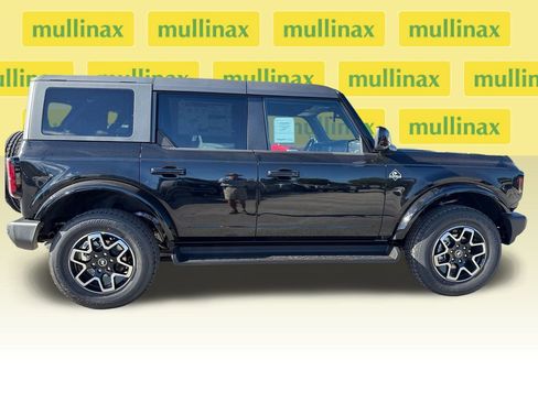 New 2025 Ford Bronco Outer Banks image 15