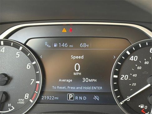 Used 2024 Nissan Frontier SV w/ Technology Package image 10