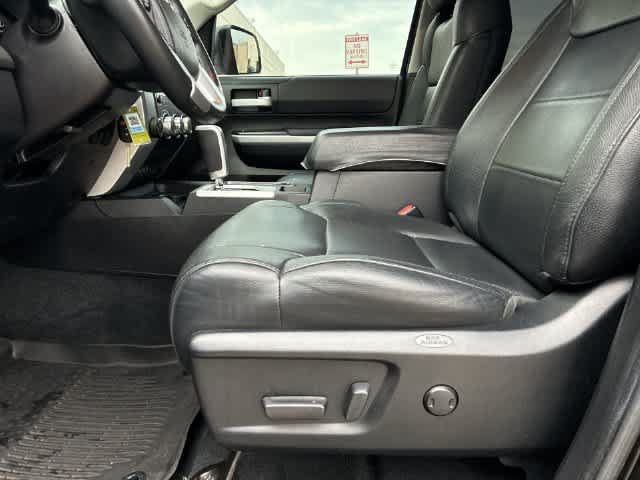 Used 2021 Toyota Tundra SR5 w/ SR5 Leather Package AWD/4WD image 18