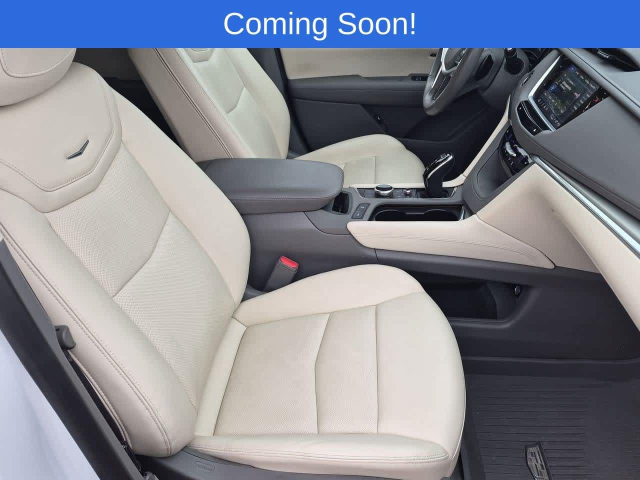 Used 2024 Cadillac XT5 Premium Luxury w/ LPO, Floor Liner Package AWD/4WD image 22