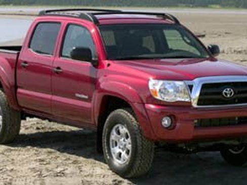 Used 2006 Toyota Tacoma PreRunner RWD image 1