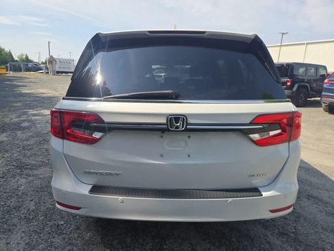 Used 2023 Honda Odyssey Elite image 7