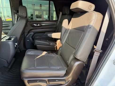 Used 2022 GMC Yukon Denali image 11