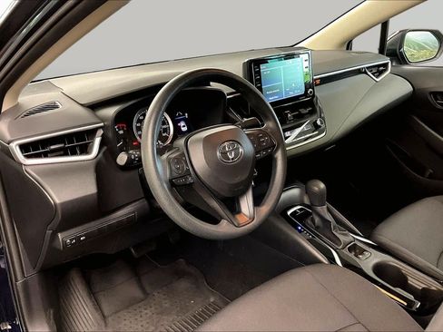 Used 2022 Toyota Corolla LE FWD image 17