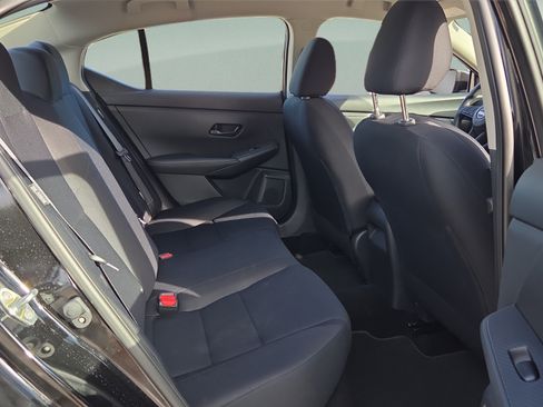 Used 2024 Nissan Sentra S FWD image 14