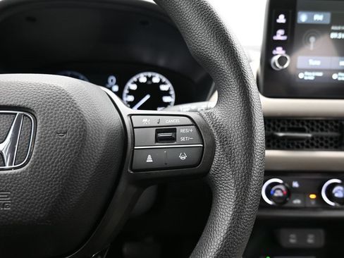 Certified 2026 Honda HR-V LX image 47