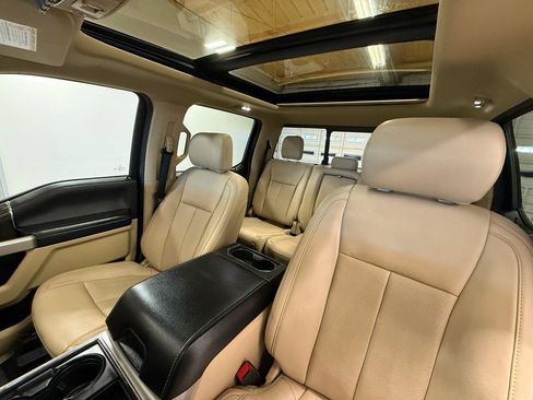Used 2020 Ford F250 Lariat w/ Lariat Ultimate Package AWD/4WD image 14