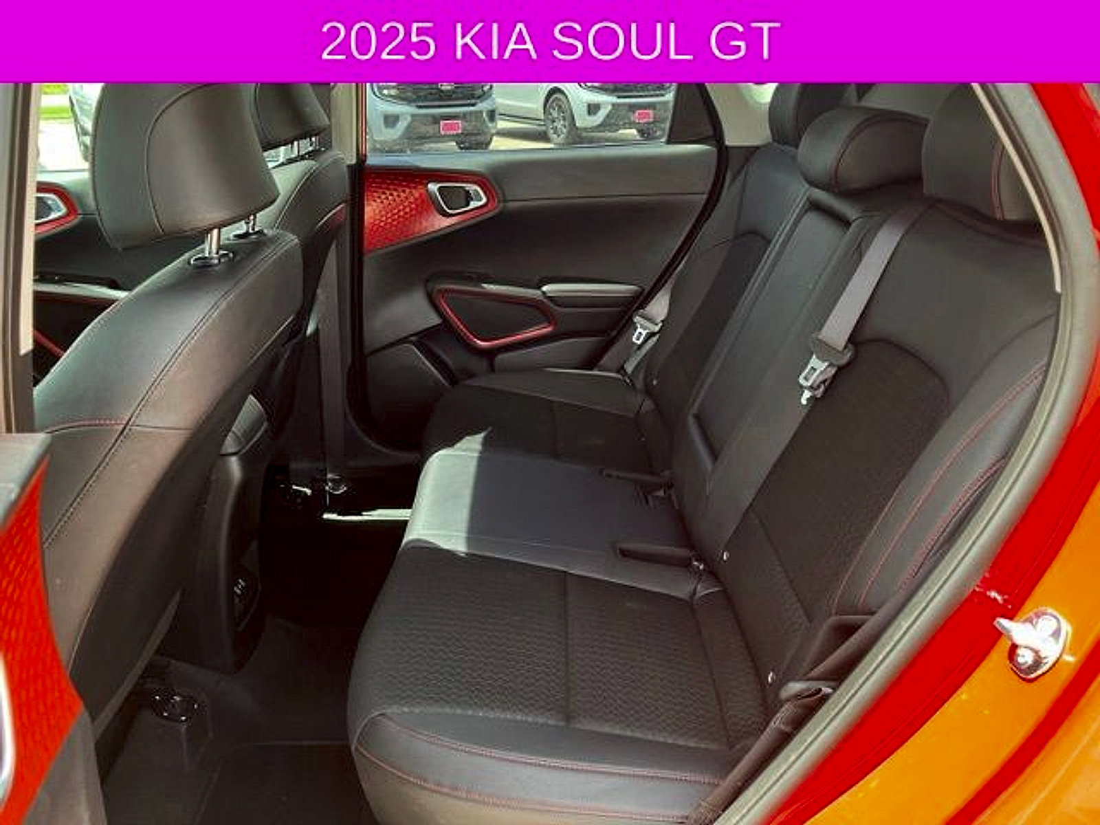 Used 2025 Kia Soul GT-Line w/ GT-Line Technology Package FWD image 18
