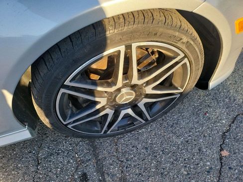 Used 2014 Mercedes-Benz C 300 4MATIC Sedan image 10