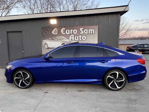 Used 2019 Honda Accord Sport image 4