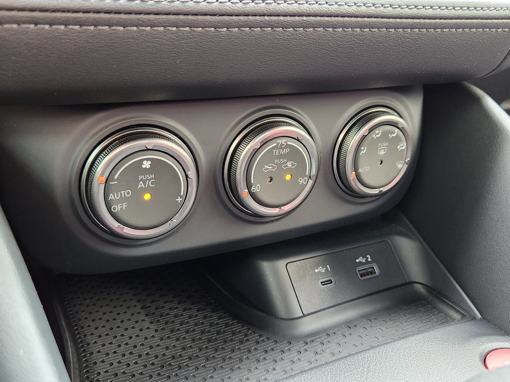 Used 2024 Nissan Z NISMO w/ Floor Mat Package RWD image 18