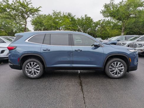 New 2026 Buick Enclave Preferred FWD image 3