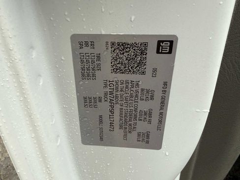 Used 2023 GMC Savana 2500 w/ Driver Convenience Package image 42