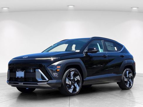 New 2026 Hyundai Kona Limited FWD image 8