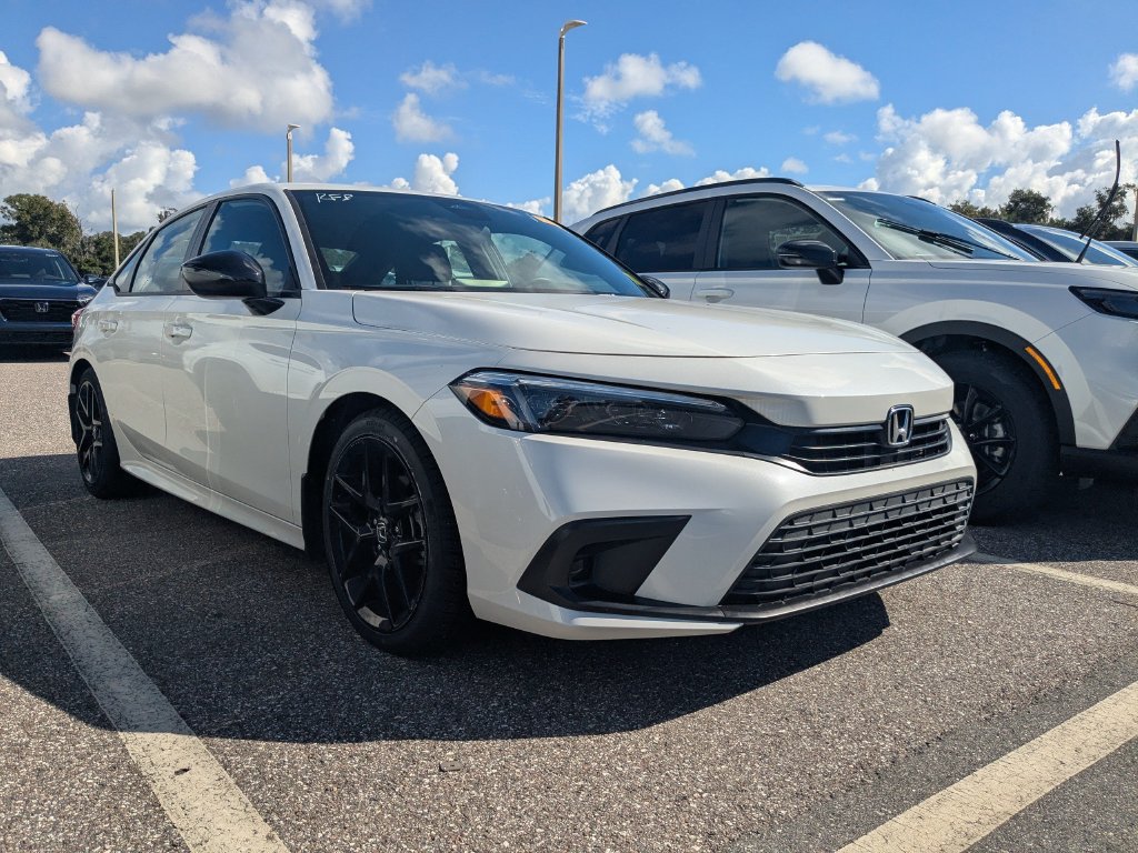 Used 2024 Honda Civic Sport image 1