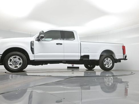 New 2026 Ford F250 XLT image 5