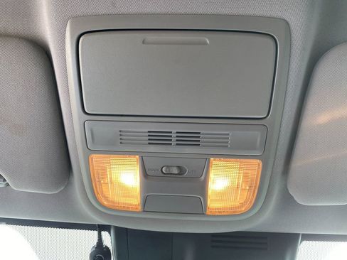 Used 2021 Honda CR-V LX image 21