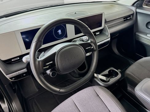 Used 2024 Hyundai Ioniq 5 SE image 12