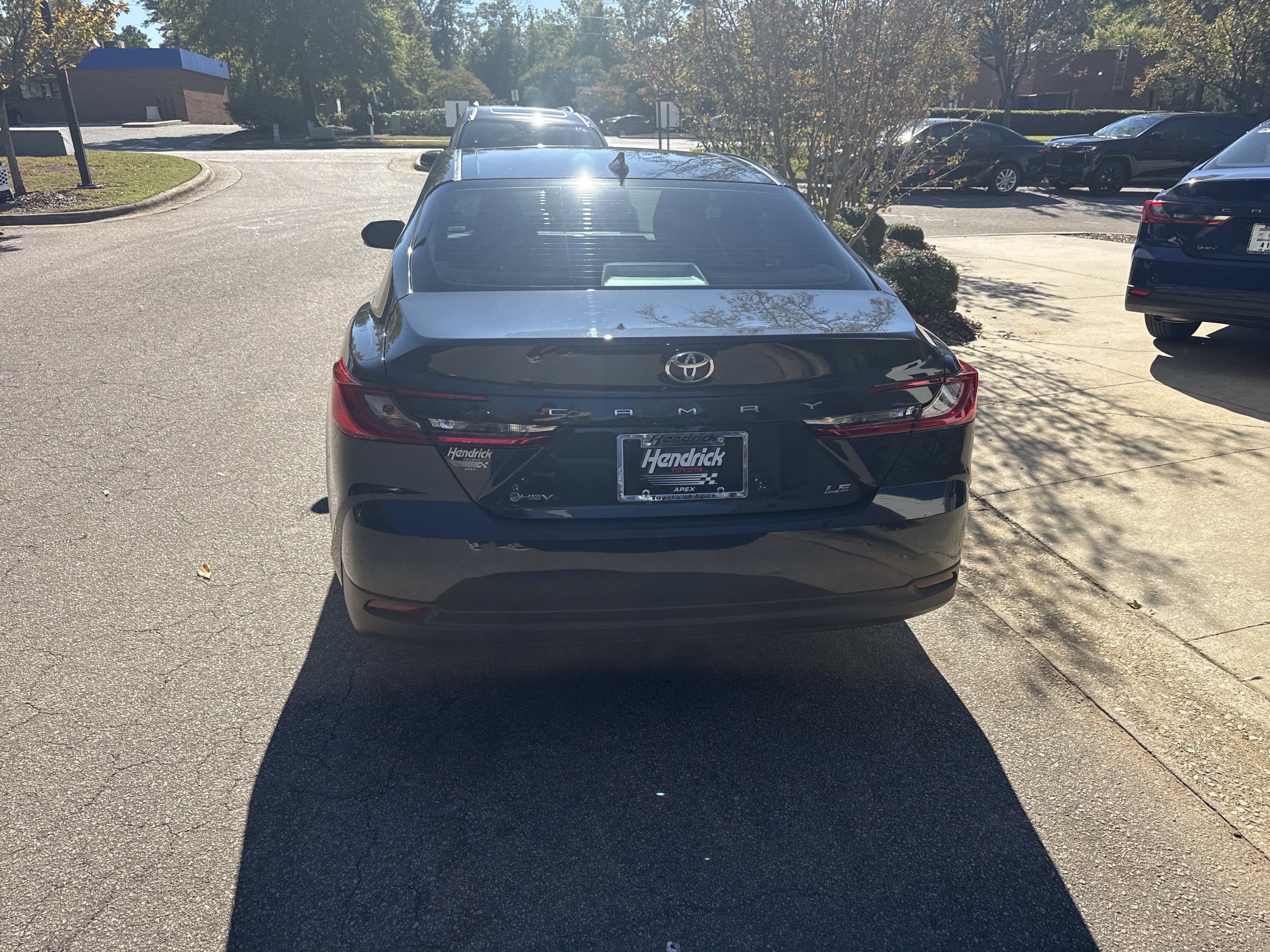 Used 2025 Toyota Camry LE FWD image 12