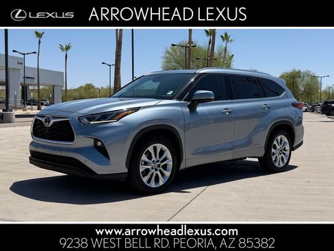 Used 2020 Toyota Highlander Limited FWD image 1