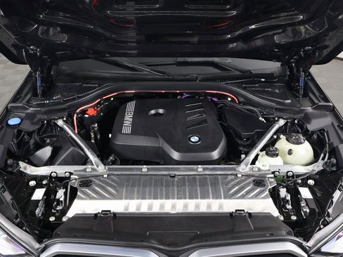 Used 2025 BMW X3 xDrive30i w/ Convenience Package image 15