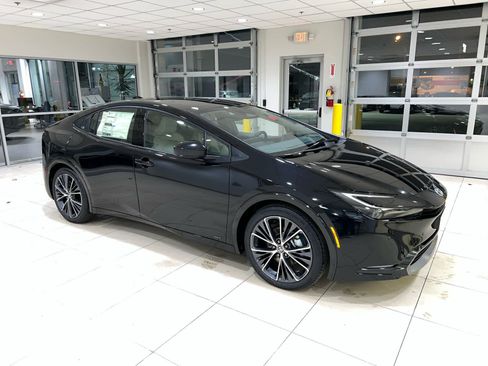 New 2026 Toyota Prius XLE image 1