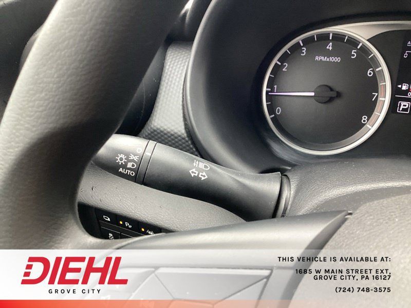 Used 2021 Nissan Kicks S FWD image 26