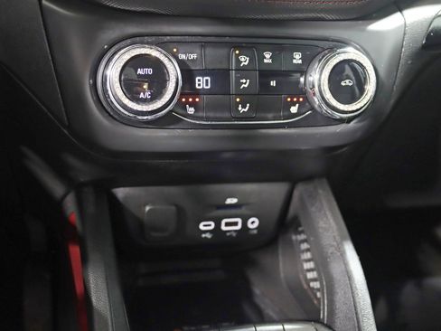 Used 2021 Chevrolet TrailBlazer RS w/ Sun and Liftgate Package image 20