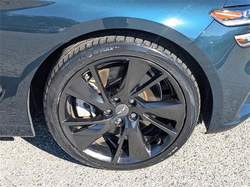 Used 2022 Genesis G70 3.3T w/ Sport Advanced Package image 11