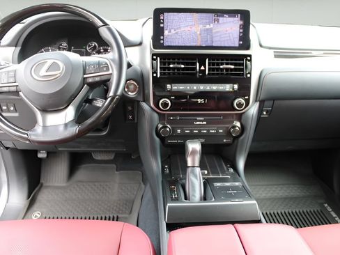 Used 2023 Lexus GX 460 Premium w/ Premium Plus Package AWD/4WD image 10