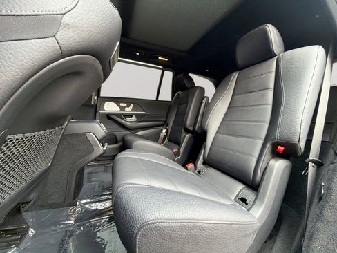Used 2020 Mercedes-Benz GLS 580 4MATIC image 27