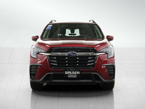 Used 2025 Subaru Ascent Premium AWD/4WD image 8