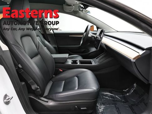 Used 2023 Tesla Model 3 Standard Range image 21