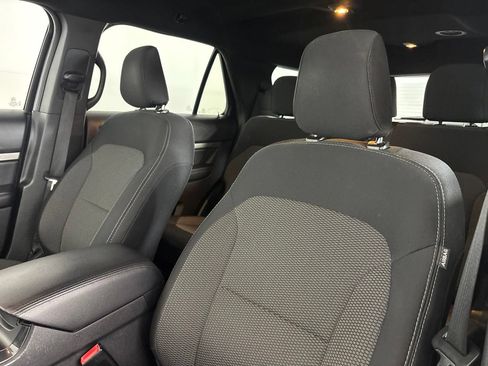 Used 2019 Ford Explorer XLT w/ Equipment Group 201A AWD/4WD image 11
