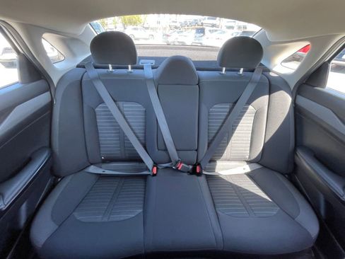 Used 2025 Kia K5 LXS image 40