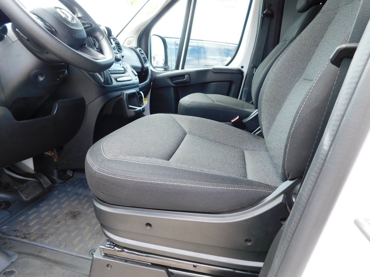 Used 2025 RAM ProMaster 2500 w/ U-Haul Equipment Group FWD image 11