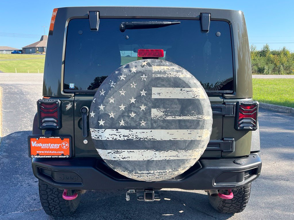 Used 2015 Jeep Wrangler Unlimited Rubicon AWD/4WD image 11