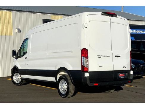 New 2026 Ford Transit 250 148 Medium Roof Extended AWD image 18