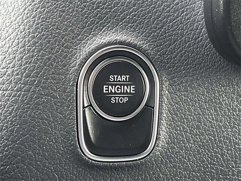Used 2024 Mercedes-Benz Sprinter 2500 image 30