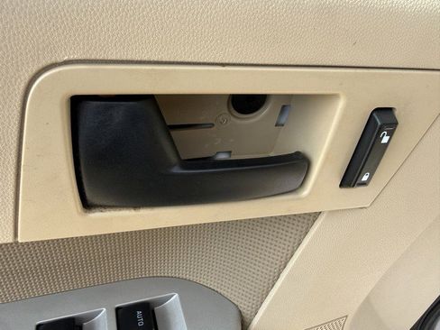Used 2011 Ford Escape XLT w/ 203A Rapid Spec Order Code AWD/4WD image 19