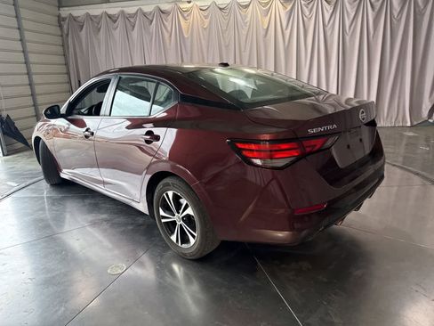 Used 2022 Nissan Sentra SV image 7