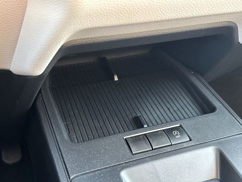 New 2026 Toyota Corolla Cross L image 24